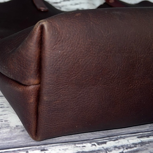 Holy Cow Leather Goods - Full Grain Medium Leather ‘Jenny’ Tote - Brown - Picture 8 of 15
